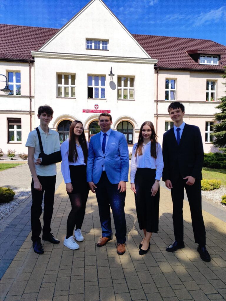 Uczniowie wybrali władze Samorządu Uczniowskiego