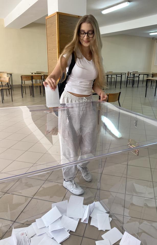 24